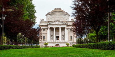 Como: Tempio Voltiano